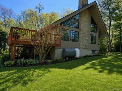 /international/us/17-sherwood-road-cortlandt-manor-ny-110107657179/