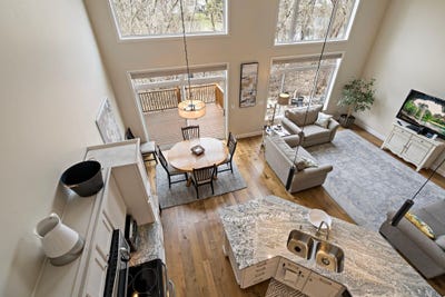 /international/us/15585-cherry-path-rosemount-mn-110107535977/