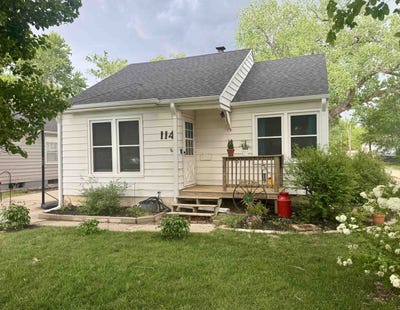 /international/us/114-n-olivette-st-mcpherson-ks-110107549129/