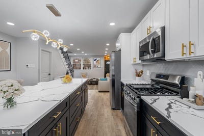 /international/us/8546-forrest-avenue-philadelphia-pa-110106071938/
