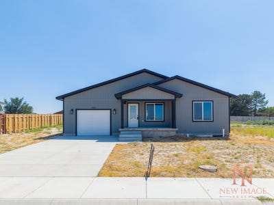 /international/us/5502-dawsyn-avenue-garden-city-ks-110107655261/