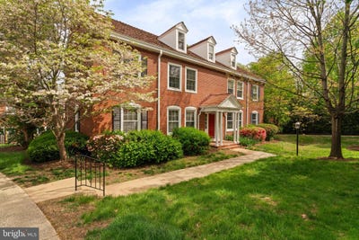 /international/us/3201-s-stafford-street-arlington-va-110107351219/