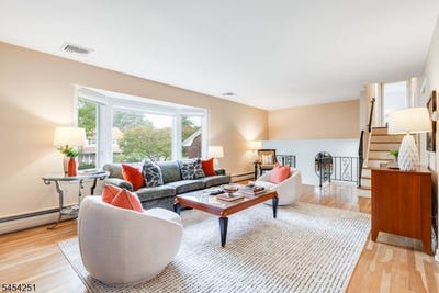 /international/us/49-country-club-ln-springfield-twp-nj-110109873234/