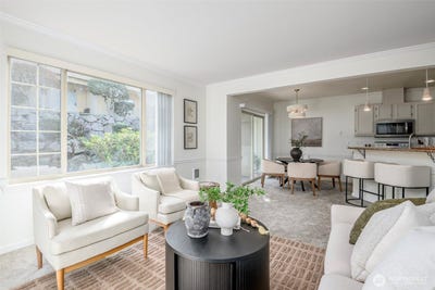 /international/us/1111-s-villard-street-c16-tacoma-wa-110110389768/