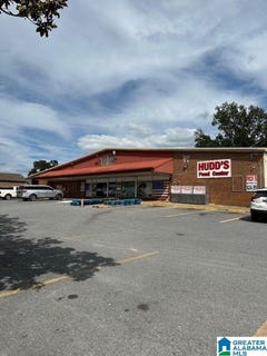 /international/us/9910-n-main-street-wilsonville-al-110102876360/