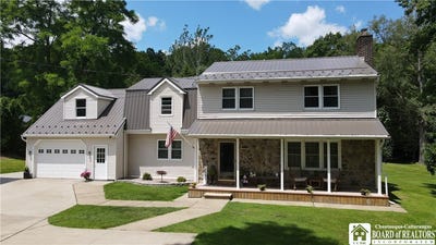 /international/us/9231-spoden-road-fredonia-ny-110109165962/