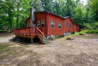 /international/us/5761-lake-road-galway-ny-110100812612/