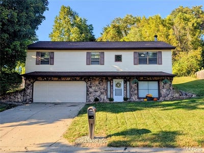 /international/us/107-schiller-drive-collinsville-il-110120409761/