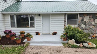 /international/us/3252-pine-river-road-standish-mi-110119966614/