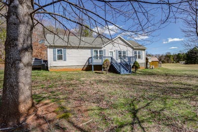 /international/us/1230-spencer-road-concord-va-110106354766/