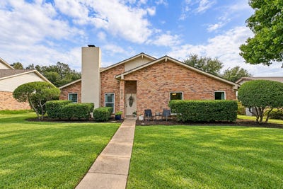 /international/us/4416-cleveland-drive-plano-tx-110119986928/