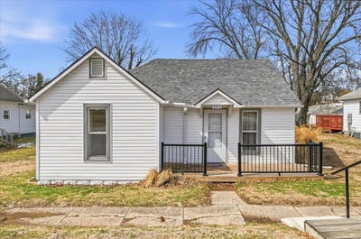 /international/us/602-howland-street-emerson-ia-110106983080/