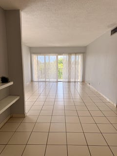 /international/us/8775-park-boulevard-miami-fl-110107810705/
