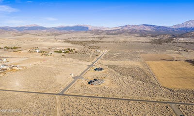 /international/us/2430-blaze-court-gardnerville-nv-110105319199/