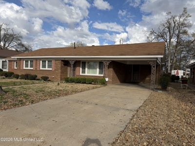 /international/us/720-central-street-belzoni-ms-110106128213/