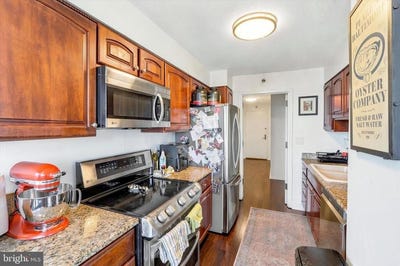 /international/us/2018-32-walnut-street-philadelphia-pa-110108603804/