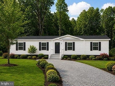 /international/us/eubanks-dunnsville-va-110107871161/