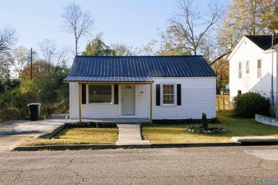 /international/us/820-avenue-f-gadsden-al-110103710050/