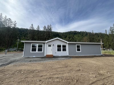 /international/us/1304-minter-blvd-marcus-wa-110107810171/