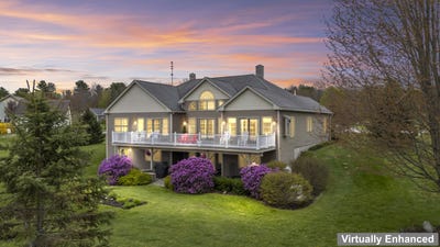 /international/us/20-cortland-avenue-turner-me-110107824444/