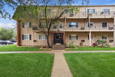/international/us/2508-algonquin-road-rolling-meadows-il-110119909558/