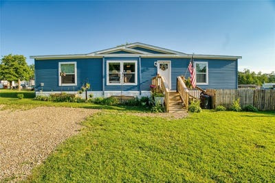 /international/us/134-primrose-lane-edinboro-pa-110100688792/