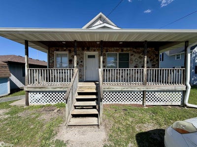 /international/us/931-west-street-grinnell-ia-110108058745/