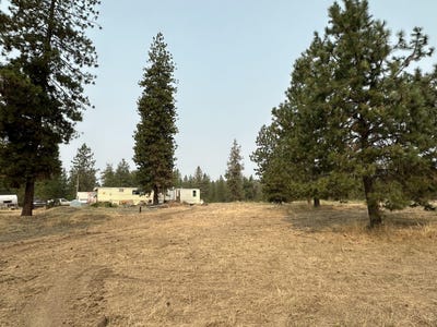 /international/us/5604-b-martha-boardman-rd-wellpinit-wa-110102101172/