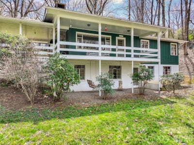 /international/us/26-laurel-loop-maggie-valley-nc-110107394149/