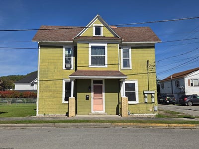 /international/us/305-third-street-parsons-wv-110102657091/