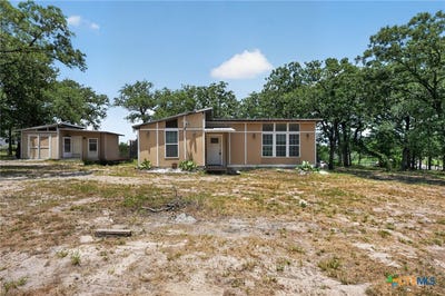 /international/us/922-northwood-circle-rockdale-tx-110119308407/