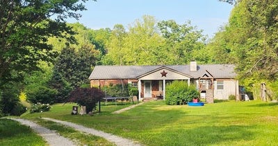 /international/us/1530-fuller-s-ridge-rd-louisa-ky-110108340045/