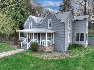 /international/us/1133-main-street-blue-ridge-ga-110106433214/