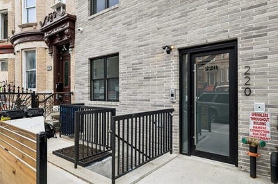 /international/us/220-schaefer-street-brooklyn-ny-110107698155/