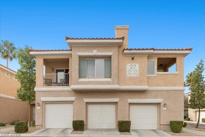 /international/us/251-s-green-valley-parkway-henderson-nv-110105729352/