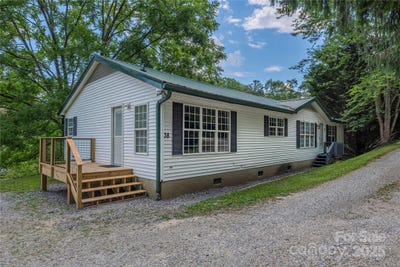 /international/us/38-hudson-hollow-horse-shoe-nc-110100798106/