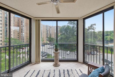 /international/us/5903-mount-eagle-drive-alexandria-va-110108585643/