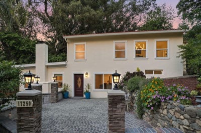 /international/us/17250-pine-ave-los-gatos-ca-110107576206/