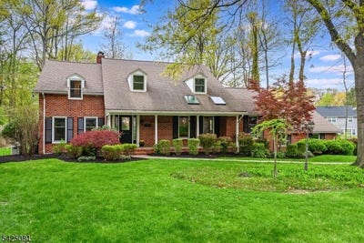 /international/us/71-tree-top-dr-springfield-twp-nj-110108226262/