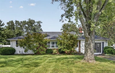 /international/us/241-montrose-way-wellington-oh-110110258616/