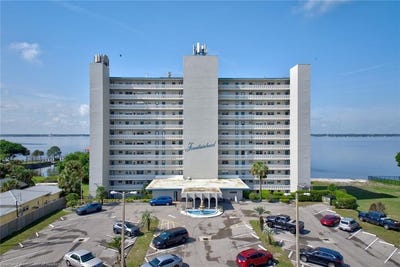 /international/us/2131-lakeview-drive-sebring-fl-110107257471/