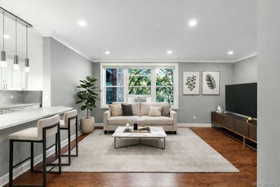 /international/us/1133-midland-avenue-bronxville-ny-110107037520/