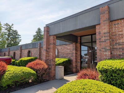 /international/us/5080-w-bristol-road-flint-mi-110108343455/