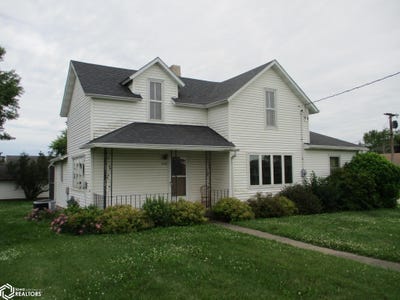 /international/us/1008-wilson-street-dysart-ia-110100623720/