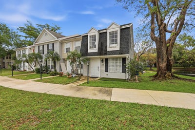/international/us/218-old-english-drive-jupiter-fl-110107059382/