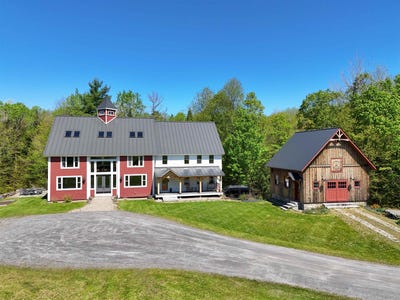 /international/us/29-dashney-road-burke-vt-110108532101/