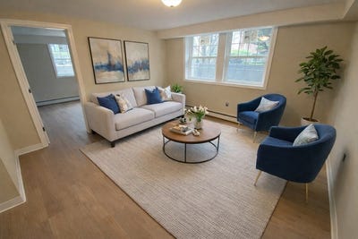 /international/us/932-massachusetts-ave-arlington-ma-110108916655/
