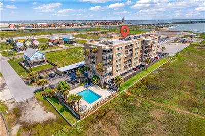 /international/us/202-reef-avenue-corpus-christi-tx-110108207880/