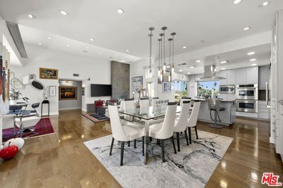 /international/us/907-lincoln-blvd-santa-monica-ca-110105504634/