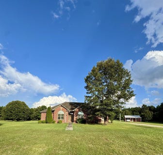 /international/us/6583-holcomb-lane-pine-bluff-ar-110100895787/